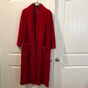 GAP Body Fluffy Bathrobe